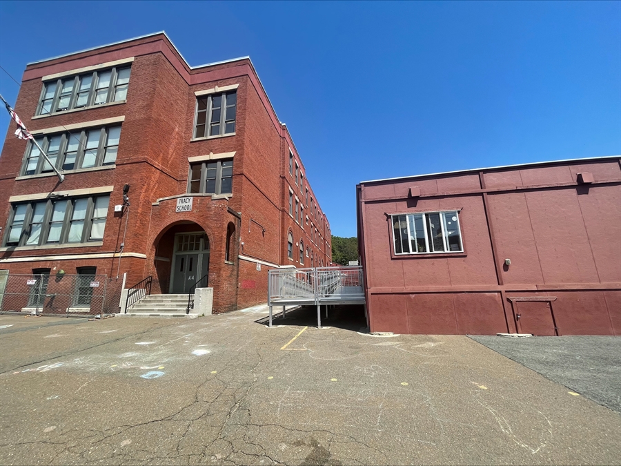 Tracy Elementary Lynn Public Schools